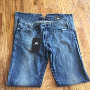 Rock & Republic Bootcut Jeans Size 8M